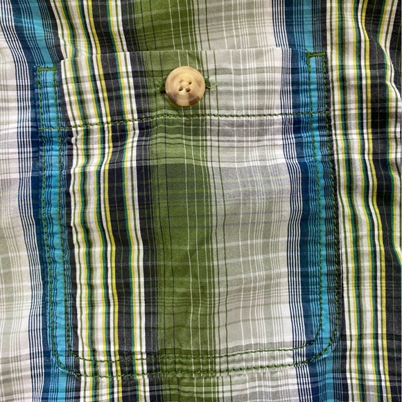 Duluth Trading Co Plaid Short Sleeve Button Down Shirt Size M - Picture 2 of 5